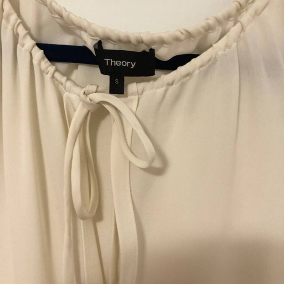 THEORY Alamay top 100% cream - BNWT - Small - Picture 3 of 4